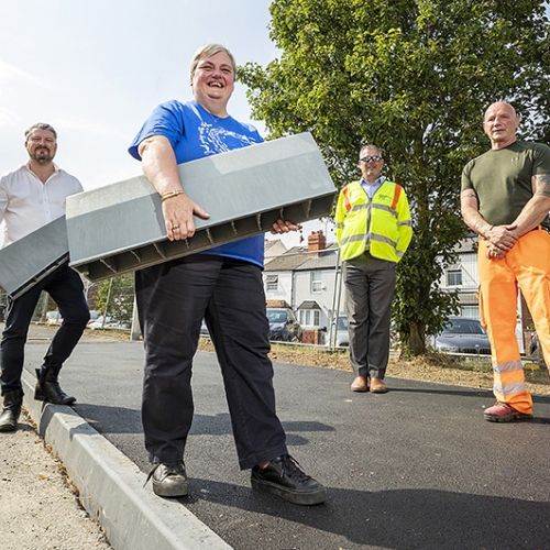 VH plastic kerbs for Wokingham Borough Council_web2.jpg