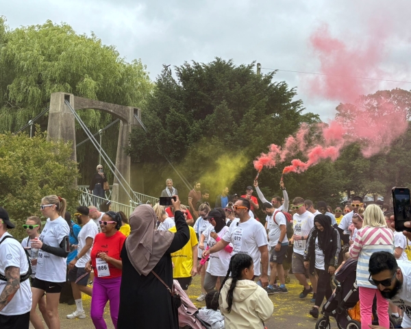Colour run Luton