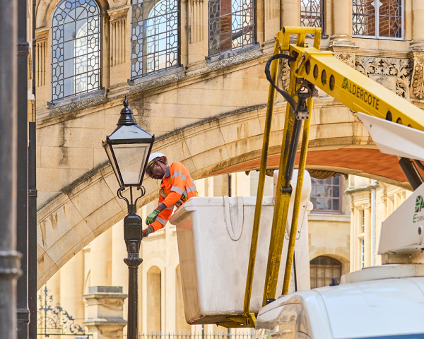 Oxford carbon savings.png